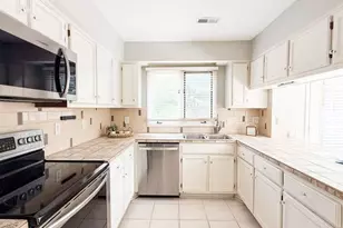 210 College Rd, Greensboro, NC 27410 - Photo 9