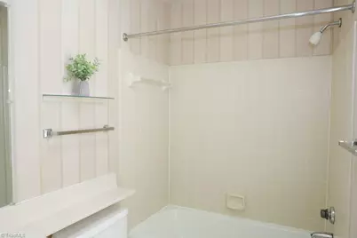210 College Road #201, Greensboro, NC 27410 - Photo 17