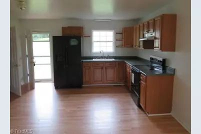 103 Shaw Street, Jonesville, NC 28642 - Photo 7