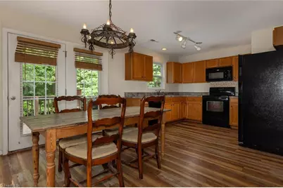 1 Dillingham Place, Greensboro, NC 27455 - Photo 15
