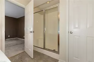 1 Dillingham Pl, Greensboro, NC 27455 - Photo 29