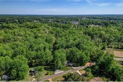 915 Quailmeadow Lane, Colfax, NC 27235 - Photo 5