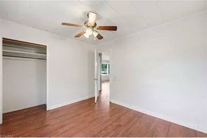 606 Walker Avenue, Graham, NC 27253 - Photo 11