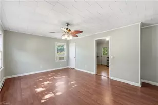 606 Walker Ave, Graham, NC 27253 - Photo 3