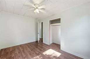606 Walker Ave, Graham, NC 27253 - Photo 9