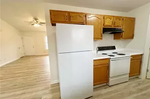 4806 Shady Pine Dr, Greensboro, NC 27455 - Photo 5