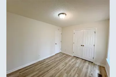 4806 Shady Pine Drive, Greensboro, NC 27455 - Photo 13