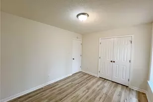 4806 Shady Pine Dr, Greensboro, NC 27455 - Photo 13