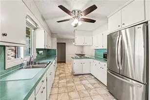 119 Lakeview Cir, Thomasville, NC 27360 - Photo 7