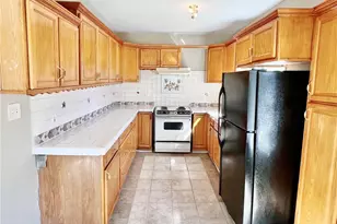 829 Dillard St, Greensboro, NC 27403 - Photo 5