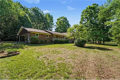 7101 Buxenbury Drive, High Point, NC 27263 - Photo 7