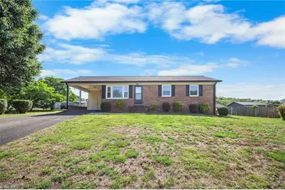 287 Holly Avenue, Mount Airy, NC 27030 - Photo 1