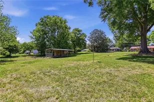 324 Chestnut St, Yadkinville, NC 27055 - Photo 31