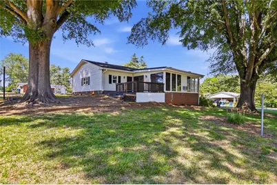 324 Chestnut Street, Yadkinville, NC 27055 - Photo 29