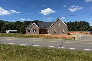 156 Greenhill Rd, Mocksville, NC 27028 - Photo 3