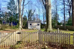 102 Forestdale Dr, Greensboro, NC 27403 - Photo 13