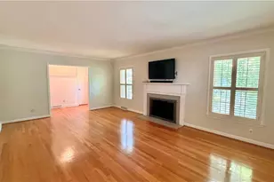 102 Forestdale Dr, Greensboro, NC 27403 - Photo 5