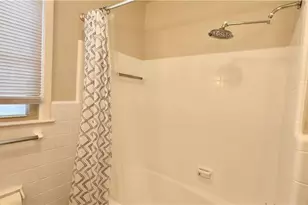 102 Forestdale Dr, Greensboro, NC 27403 - Photo 13