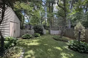 102 Forestdale Dr, Greensboro, NC 27403 - Photo 33
