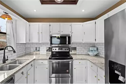 1916 Chateau Ridge, Winston-Salem, NC 27103 - Photo 11