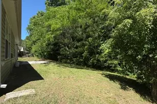 4616 Mallard Creek Dr, Greensboro, NC 27405 - Photo 9