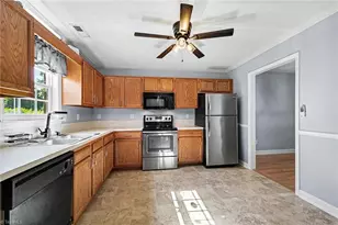 101 Troonsway Rd, Winston-Salem, NC 27127 - Photo 3
