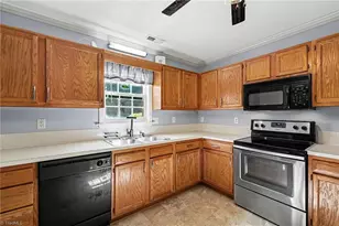 101 Troonsway Rd, Winston-Salem, NC 27127 - Photo 3