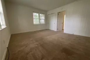 2009 McGuinn Dr, High Point, NC 27265 - Photo 7