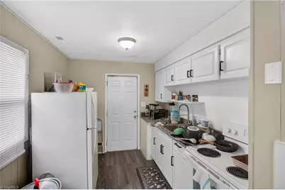 17, 19, 21, 23, 29, 31 Hunter Street, Thomasville, NC 27360 - Photo 19