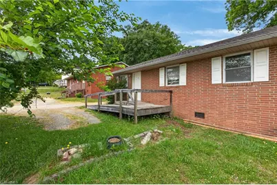 17, 19, 21, 23, 29, 31 Hunter Street, Thomasville, NC 27360 - Photo 11