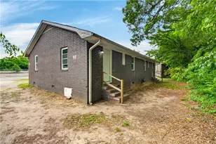 17 19 21 23 29 31 Hunter St, Thomasville, NC 27360 - Photo 49