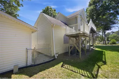 206 3rd Avenue, Taylorsville, NC 28681 - Photo 15