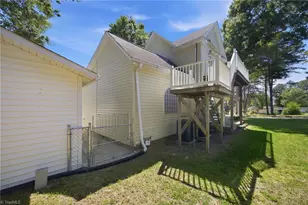 206 3rd Ave, Taylorsville, NC 28681 - Photo 15