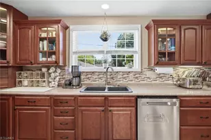 206 3rd Ave, Taylorsville, NC 28681 - Photo 35