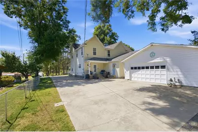 206 3rd Avenue, Taylorsville, NC 28681 - Photo 13