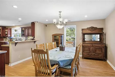 206 3rd Avenue, Taylorsville, NC 28681 - Photo 27