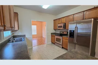 4001 Parkview Court, Winston-Salem, NC 27127 - Photo 3