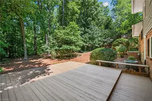 2703 Tillbrook Pl, Greensboro, NC 27408 - Photo 7
