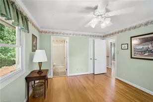 2703 Tillbrook Pl, Greensboro, NC 27408 - Photo 11