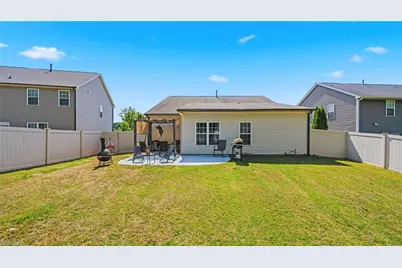 4035 Saint Johns Street, High Point, NC 27265 - Photo 31