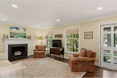 1117 Huntingdon Road, Winston-Salem, NC 27104 - Photo 7