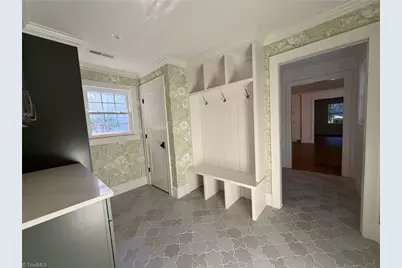 1109 Buckingham Road, Greensboro, NC 27408 - Photo 17