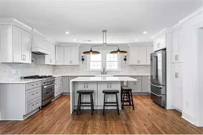 1109 Buckingham Road, Greensboro, NC 27408 - Photo 13