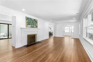 1109 Buckingham Rd, Greensboro, NC 27408 - Photo 5