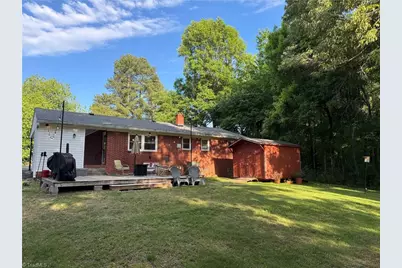 3338 Oliver Hills Road, Greensboro, NC 27406 - Photo 17