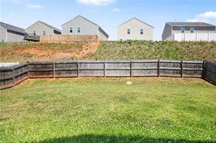 5105 Black Frst Dr, Greensboro, NC 27405 - Photo 21