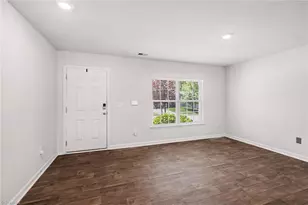 5105 Black Frst Dr, Greensboro, NC 27405 - Photo 3