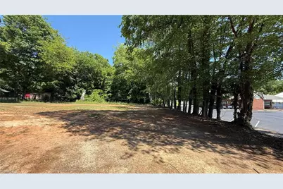 945 Fisher Ferry Street, Thomasville, NC 27360 - Photo 5