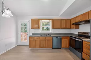 3240 Beeson Acres Rd, Winston-Salem, NC 27105 - Photo 11