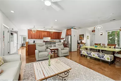 5409 Dobson Road, Greensboro, NC 27410 - Photo 9